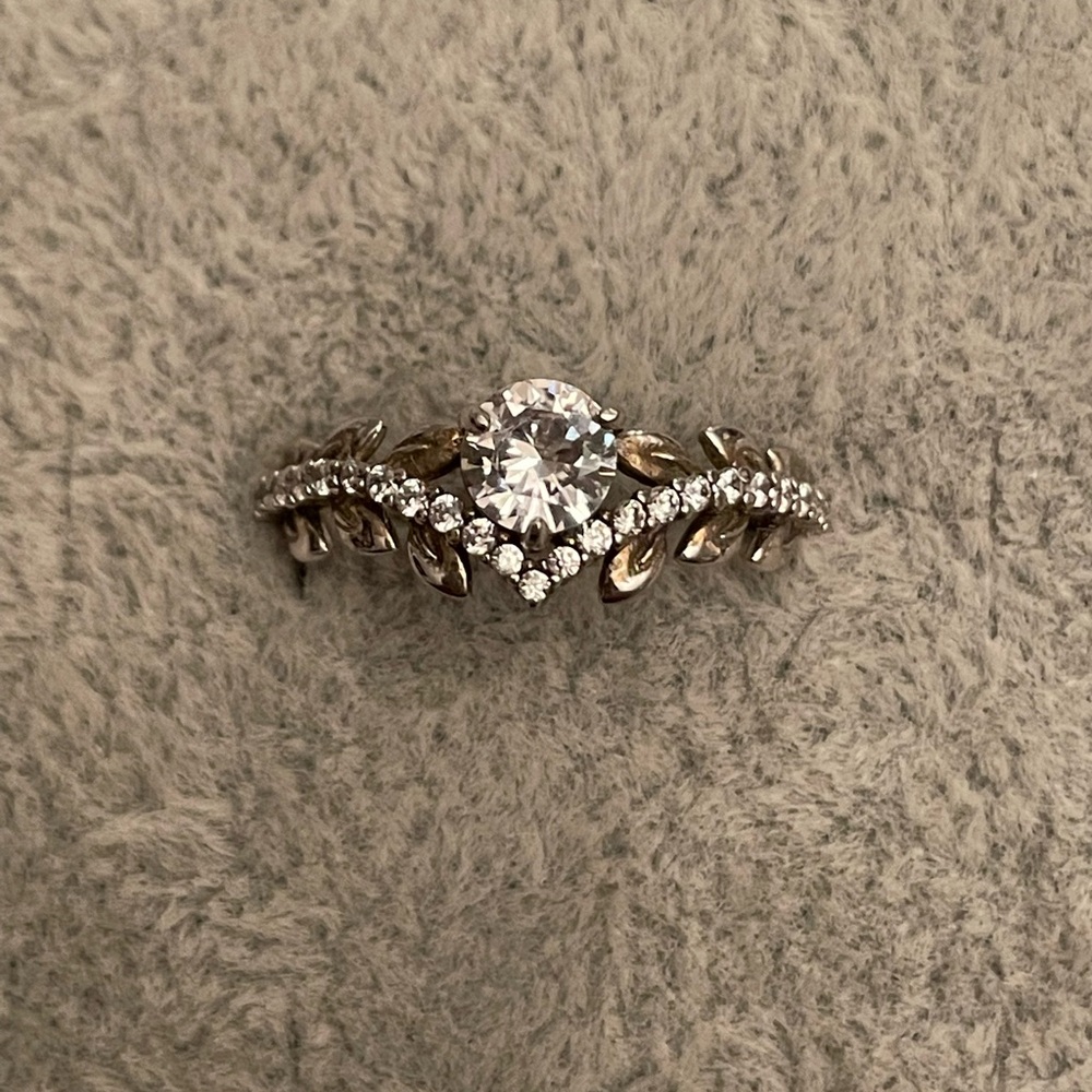 Sterling Silver Ring Size 7